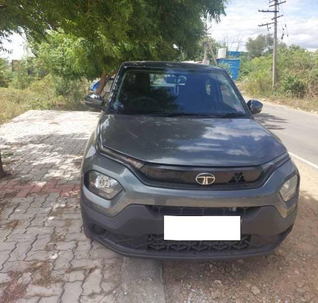 https://images10.gaadi.com/usedcar_image/4596771/original/processed_4f0a5a38-0c94-49be-b55a-a7307df2953e.jpg?imwidth=6401