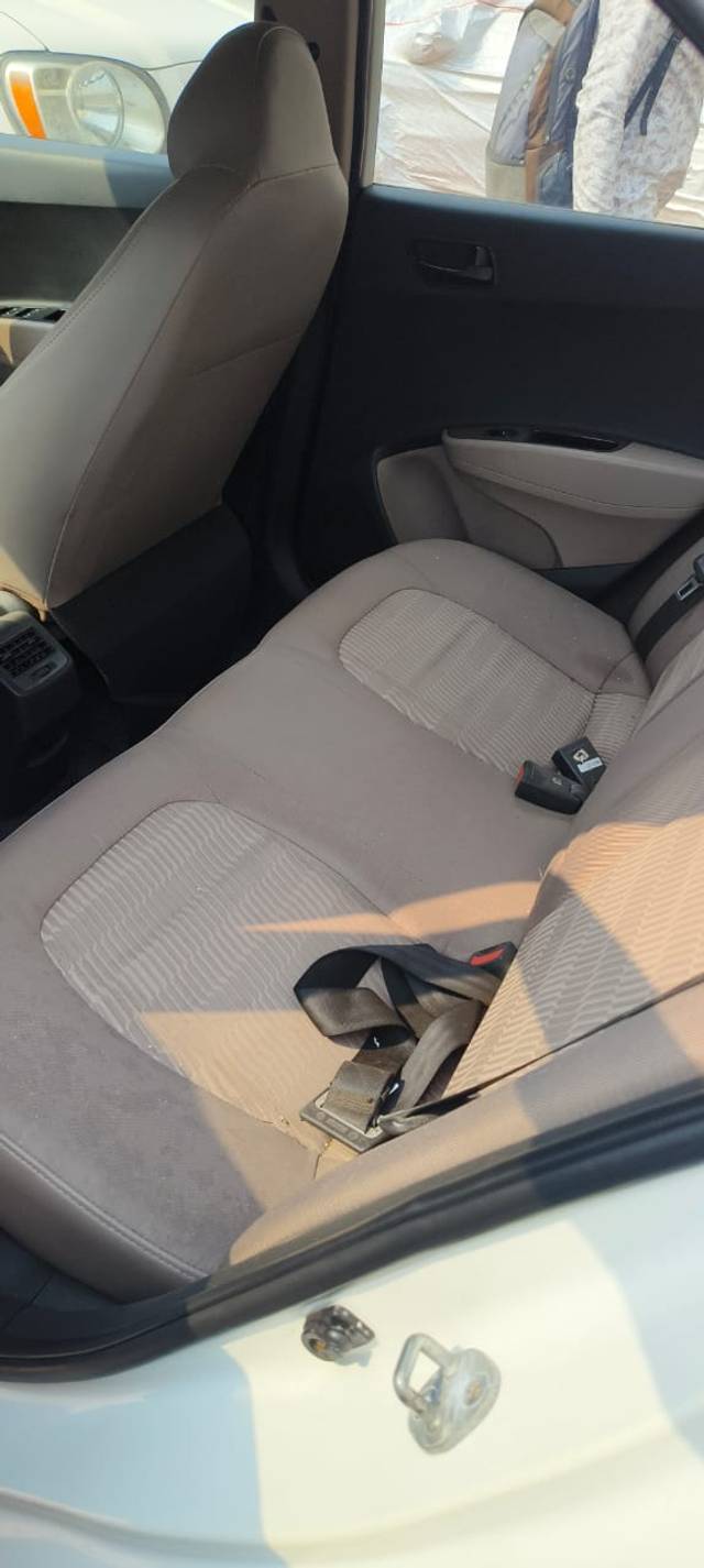 https://images10.gaadi.com/usedcar_image/4596772/original/769cd64bf74345afb1f7050a5dcb73ee.jpeg?imwidth=6402