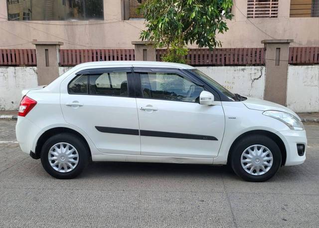 https://images10.gaadi.com/usedcar_image/4596774/original/processed_21142f7d9f43a9423a0e0649cfd8f36f.jpg?imwidth=6401