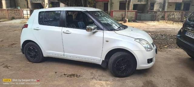 https://images10.gaadi.com/usedcar_image/4596777/original/processed_aff4564e-d48b-4bb5-a7f6-44b687cb82b6.jpg?imwidth=6402