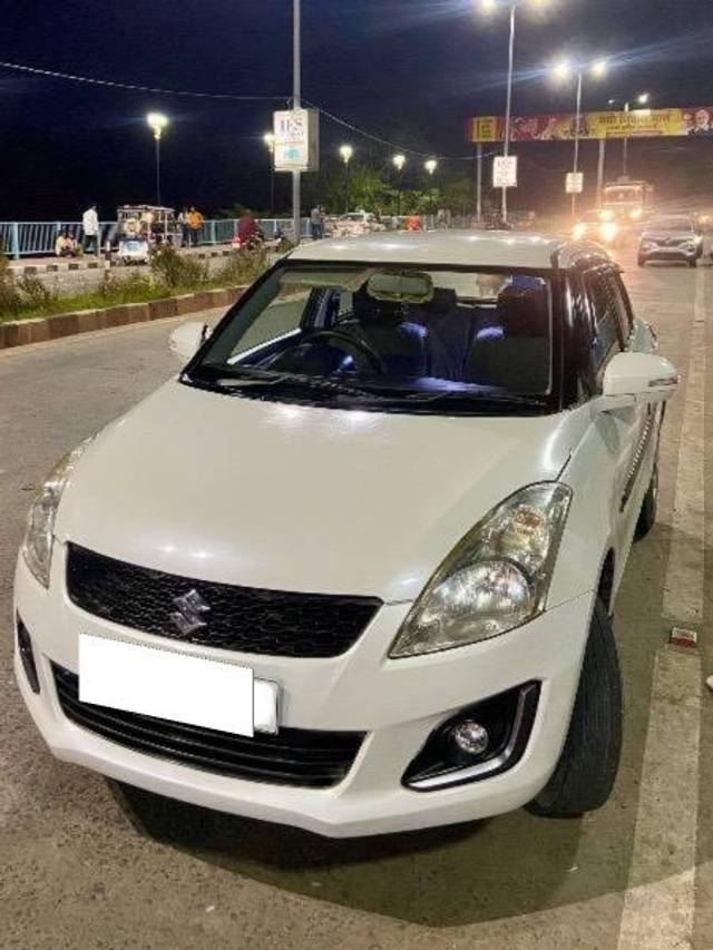 https://images10.gaadi.com/usedcar_image/4596780/original/processed_bce0c429-443e-49e9-ac4e-e3f2c826045e.jpeg?imwidth=6400