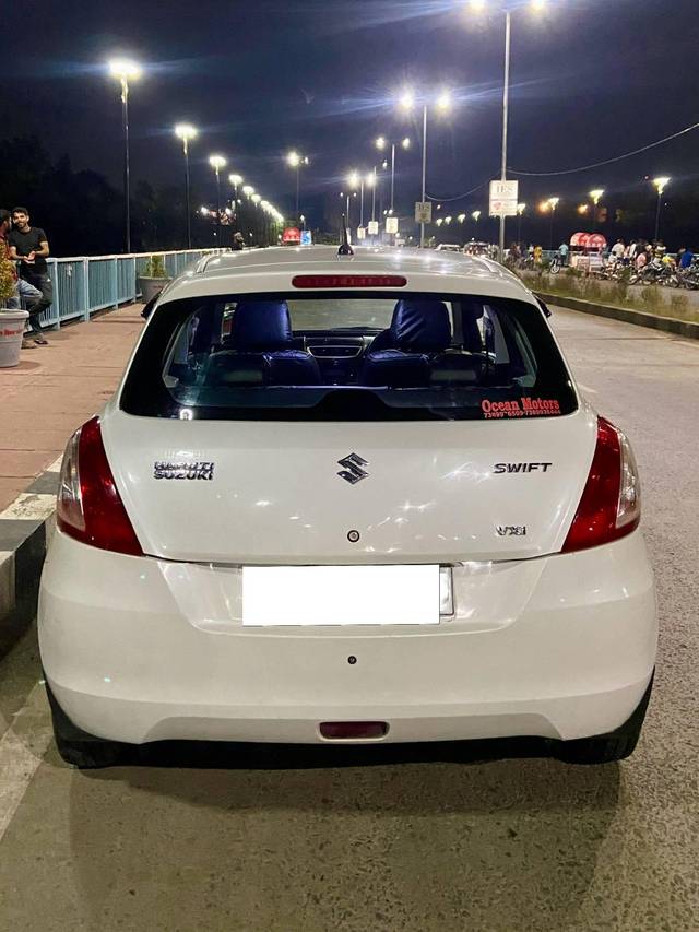 https://images10.gaadi.com/usedcar_image/4596796/original/processed_fa486629-3e41-4a37-9589-04bf87639080.jpeg?imwidth=6402