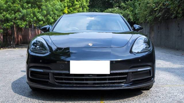 https://images10.gaadi.com/usedcar_image/4596832/original/processed_908d5ec68cabb340642ac321a1f4e69c.jpg?imwidth=6402