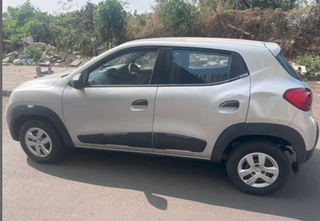 https://images10.gaadi.com/usedcar_image/4596881/original/f9b52055-265c-4d3d-91a8-19b8f98d3ae9.png?imwidth=6401