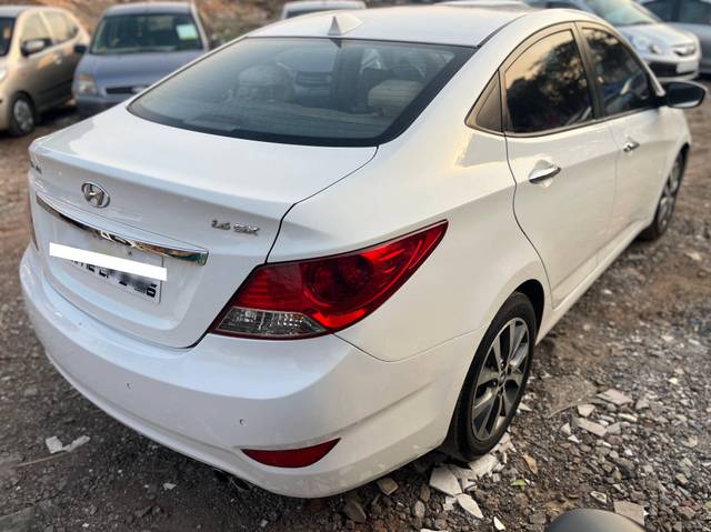 https://images10.gaadi.com/usedcar_image/4596942/original/processed_ea8702a4-d047-4c38-95fd-6468c0d21d86.jpg?imwidth=6401