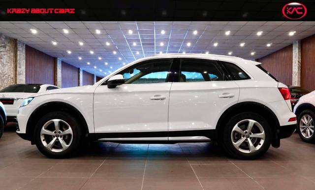 https://images10.gaadi.com/usedcar_image/4596951/original/processed_9a6d44b3784e8a812c07a87ac34933ef.jpg?imwidth=6402
