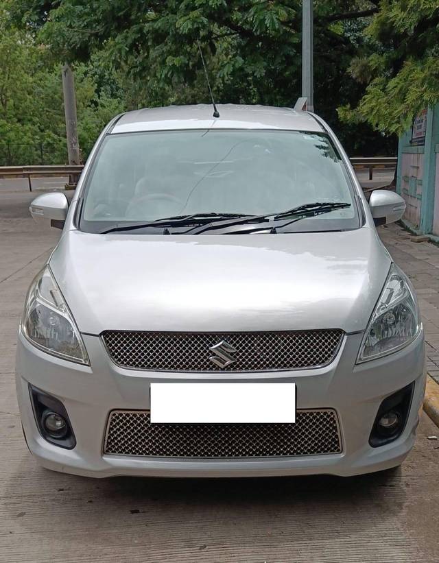 https://images10.gaadi.com/usedcar_image/4596981/original/processed_19a66838-d204-4e14-9324-b822b53a13fd.jpg?imwidth=6400
