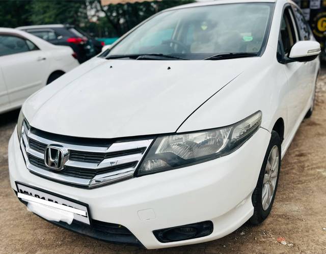 https://images10.gaadi.com/usedcar_image/4596999/original/processed_4ae2a35a-cb60-456b-a38d-d9646a824fc1.jpg?imwidth=6401