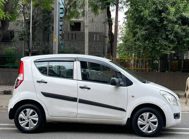 https://images10.gaadi.com/usedcar_image/4597005/original/processed_b5138182-3e32-4cde-84ef-41dfa7c232cc.jpg?imwidth=6401