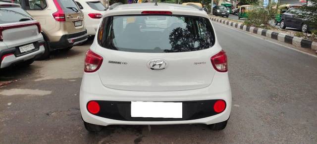 https://images10.gaadi.com/usedcar_image/4597007/original/processed_0fc4d78a-fe7b-4c05-865d-c386c0f510e3.jpg?imwidth=6401