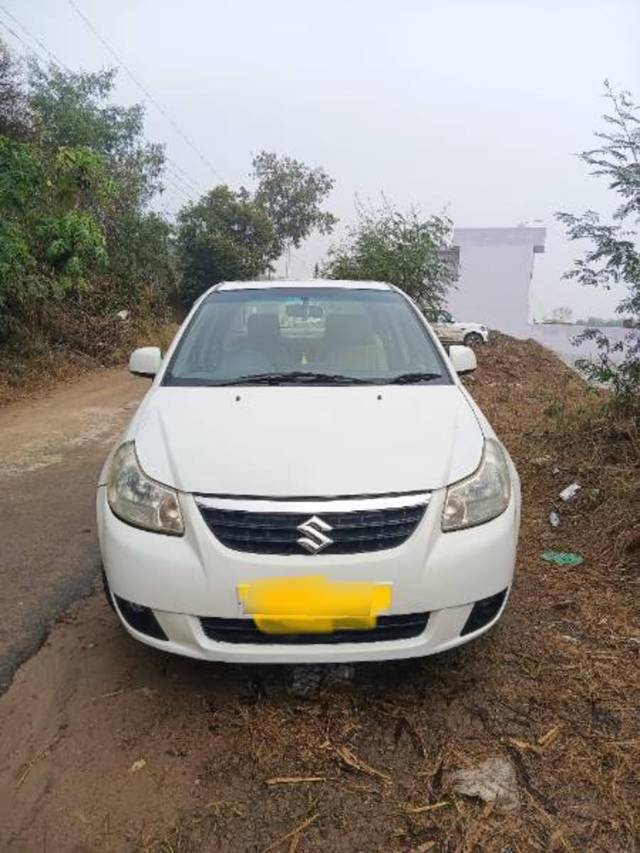 https://images10.gaadi.com/usedcar_image/4597036/original/processed_b1b6c65a-7e98-4272-900c-acb703b06c32.jpg?imwidth=6400