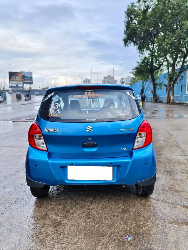 https://images10.gaadi.com/usedcar_image/4597079/original/processed_ca15d4d6c8425b2c52234935cb1465b8.jpg?imwidth=6402