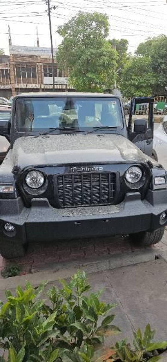 https://images10.gaadi.com/usedcar_image/4597081/original/processed_1feefcdc-933a-4630-ab22-b5159d357bfc.jpg?imwidth=6400