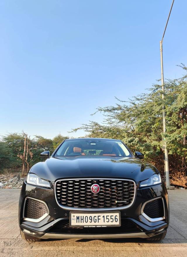 https://images10.gaadi.com/usedcar_image/4597093/original/processed_43878dafd0ca0f88891ab4d35a408da6.jpg?imwidth=6400