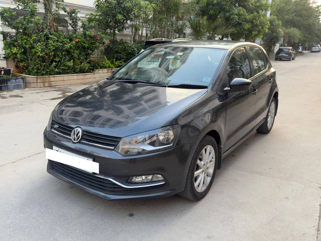 https://images10.gaadi.com/usedcar_image/4597094/original/processed_1edc4308d826ab5bf15e9b422bea007e.jpg?imwidth=6402
