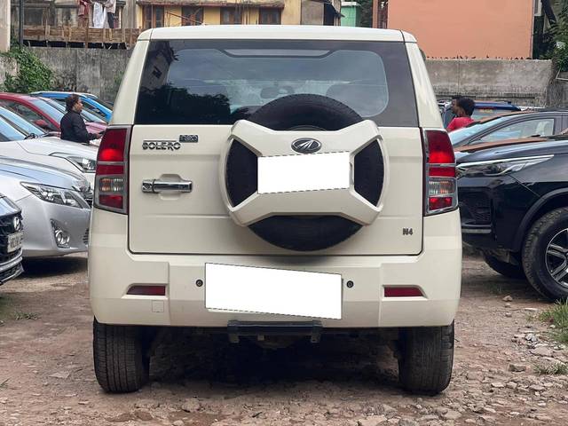 https://images10.gaadi.com/usedcar_image/4597113/original/processed_12b8e2d38c06f2875f0e753033d484a6.jpg?imwidth=6401