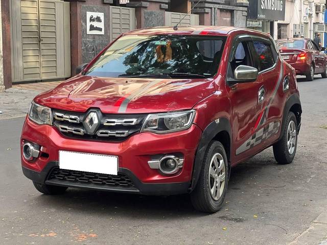https://images10.gaadi.com/usedcar_image/4597136/original/processed_24e3e899114bc4d458d7c9fc875f4d87.jpg?imwidth=6402