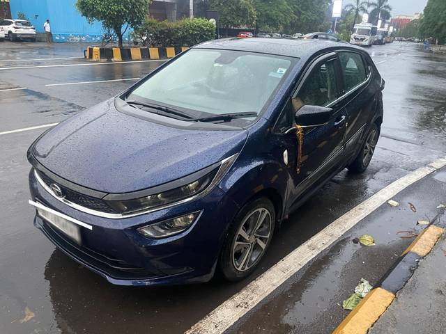 https://images10.gaadi.com/usedcar_image/4597142/original/processed_bfe896c924166b517df07bf98fb08898.jpg?imwidth=6402