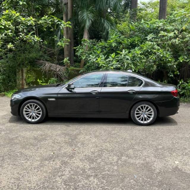 https://images10.gaadi.com/usedcar_image/4597143/original/f098bc5e0a6bf1b4154a4898ea4d1bbb.jpeg?imwidth=6402
