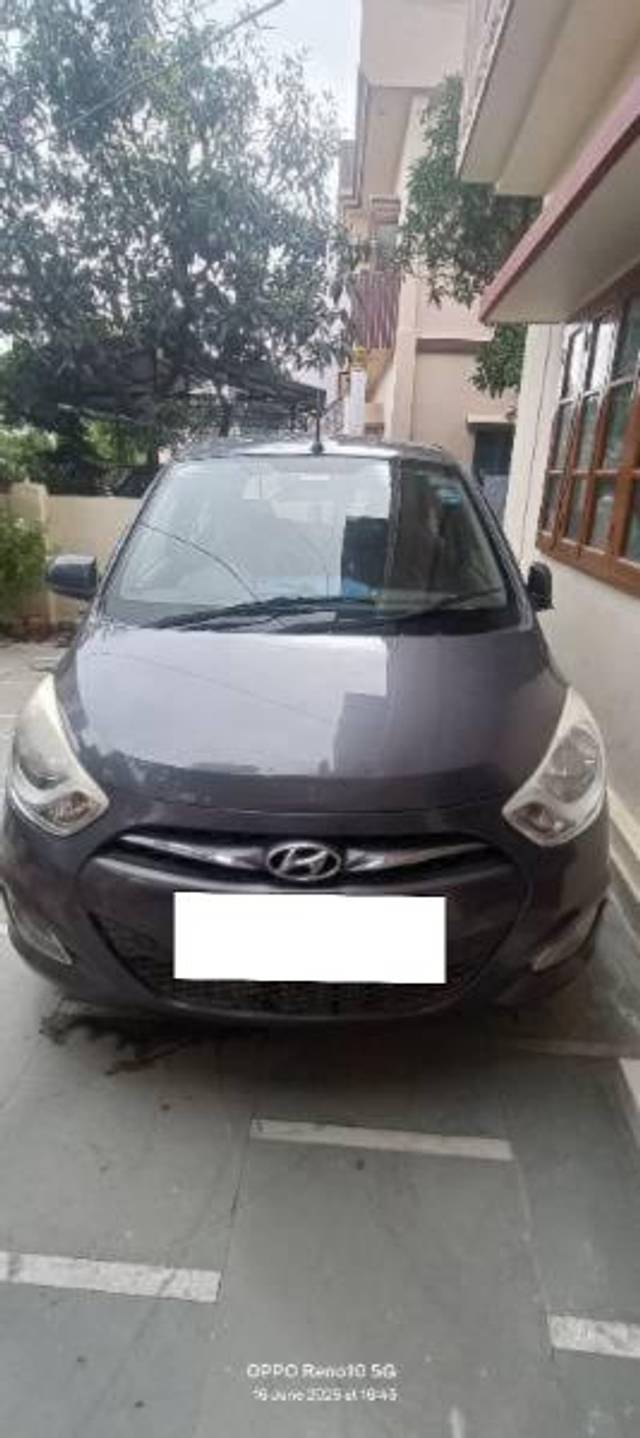 https://images10.gaadi.com/usedcar_image/4597180/original/processed_3ce5fd29-0060-43bc-8a28-d2107eada4f4.jpg?imwidth=6400