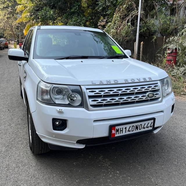 https://images10.gaadi.com/usedcar_image/4597184/original/processed_b0ccdc56ce1a3573f5a5aefac569bbe8.jpg?imwidth=6400