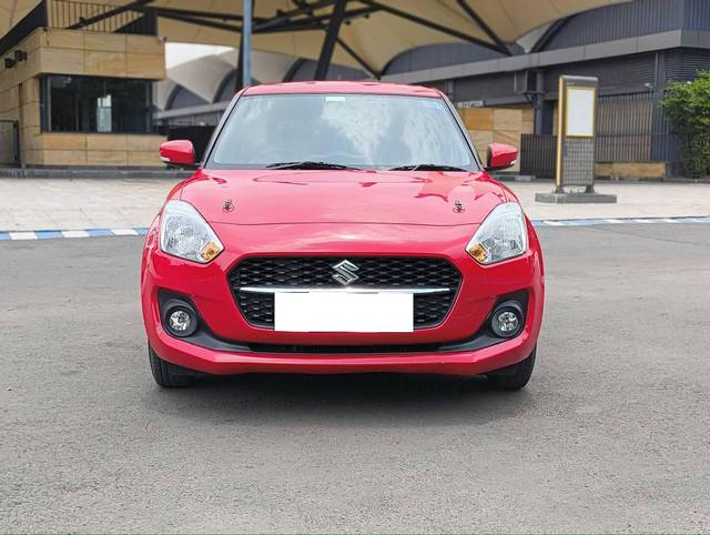 https://images10.gaadi.com/usedcar_image/4597185/original/processed_8deedd3c6d872205372515da07628e30.jpg?imwidth=6402