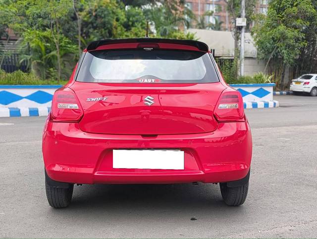 https://images10.gaadi.com/usedcar_image/4597185/original/processed_ae0c28f83485dbde4b5dfe54193b149d.jpg?imwidth=6401
