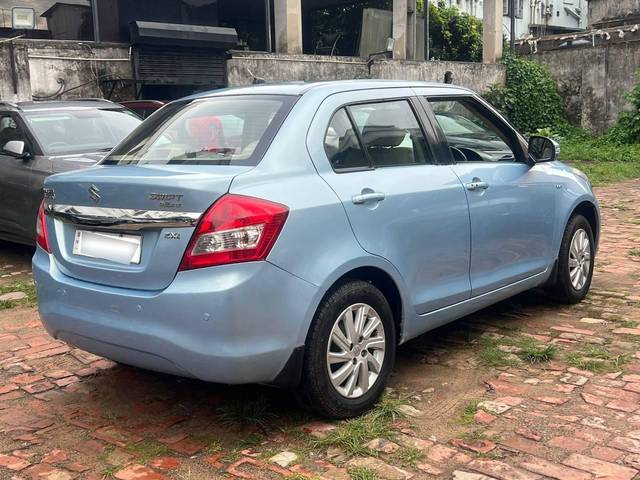 https://images10.gaadi.com/usedcar_image/4597235/original/processed_3a27f5c31d73c837f469bbb131edb19b.jpg?imwidth=6401