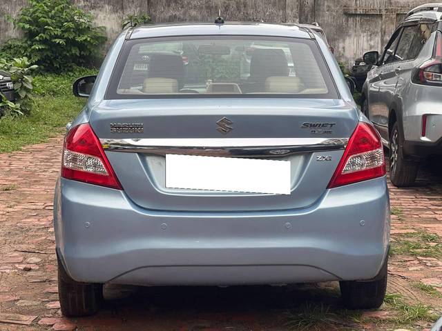 https://images10.gaadi.com/usedcar_image/4597235/original/processed_f84a0b0d8c9e398de8b5e3e88aae709e.jpg?imwidth=6402