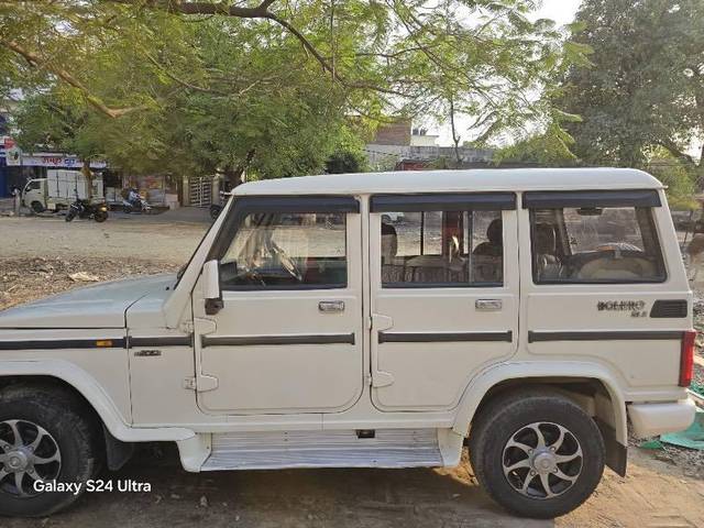 https://images10.gaadi.com/usedcar_image/4597236/original/processed_9c5b1478-660e-4ec9-8026-82bba448065e.jpeg?imwidth=6402