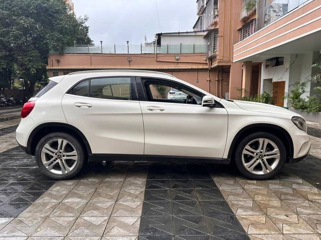 https://images10.gaadi.com/usedcar_image/4597238/original/11e6aad614929af89e8d06f008c611e9.jpg?imwidth=6401