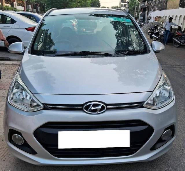 https://images10.gaadi.com/usedcar_image/4597241/original/processed_ef5900706a3a783a5837d8de2ae0e172.jpg?imwidth=6400