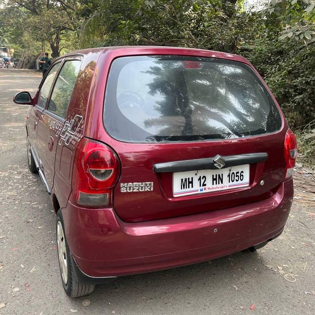 https://images10.gaadi.com/usedcar_image/4597283/original/processed_062636a88aab0fa4e44d157bf071de75.jpg?imwidth=6402