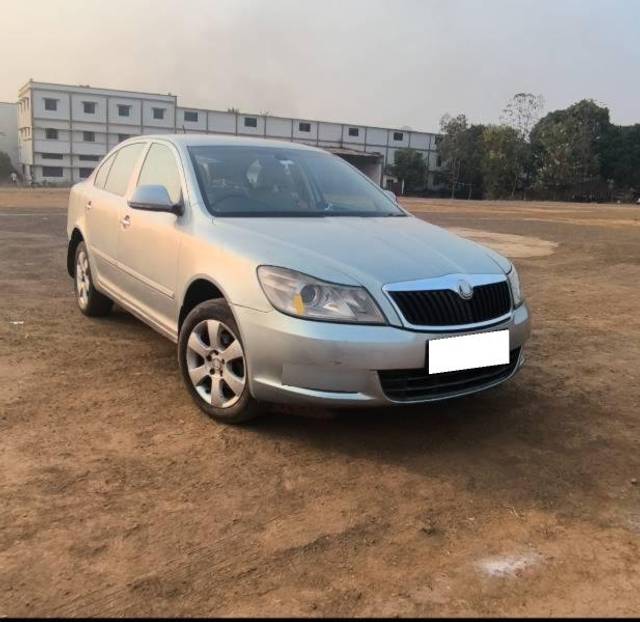 https://images10.gaadi.com/usedcar_image/4597309/original/processed_1a8f5feb-21b3-4e23-bc56-8cd8fedf60f1.jpg?imwidth=6400