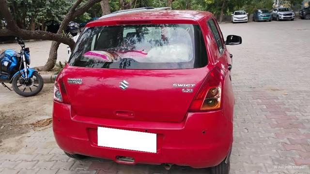 https://images10.gaadi.com/usedcar_image/4597389/original/processed_2d0c9d05-b876-4c40-9272-d14efb1fe278.jpg?imwidth=6401