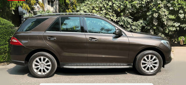https://images10.gaadi.com/usedcar_image/4597432/original/processed_fc6d0698197829955ee73e25acde2c0f.png?imwidth=6401