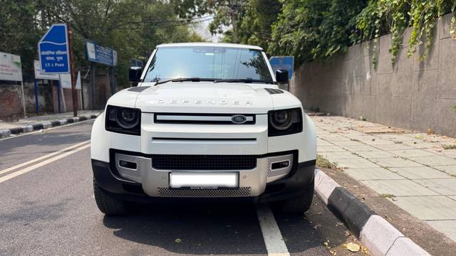https://images10.gaadi.com/usedcar_image/4597452/original/processed_37429f83012130ec3ea116d006c06c52.jpg?imwidth=6400