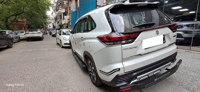 https://images10.gaadi.com/usedcar_image/4597453/original/processed_8c416dacc2992d1fb03b15f228468413.jpg?imwidth=6402