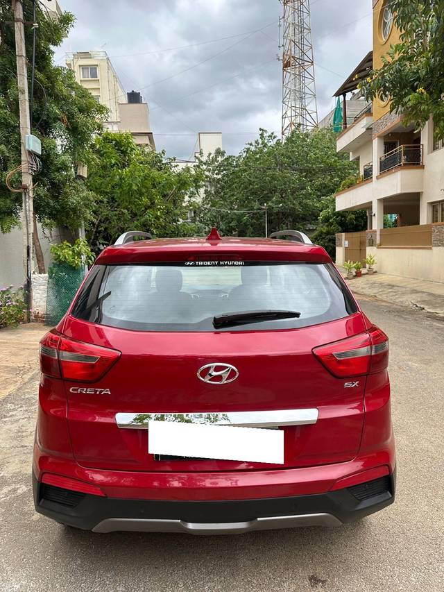 https://images10.gaadi.com/usedcar_image/4597454/original/processed_3683c7a0-43e1-40be-ba75-df42709e0488.jpg?imwidth=6401