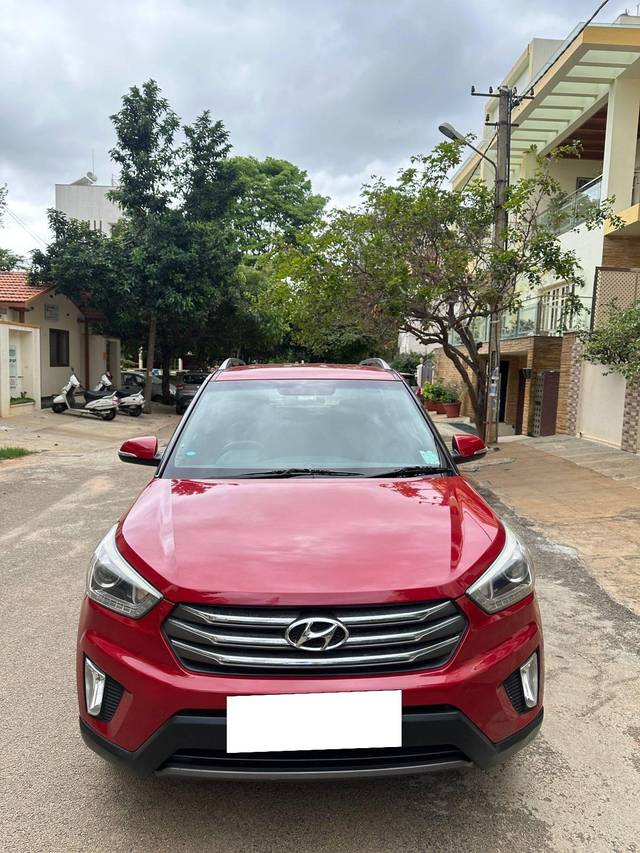 https://images10.gaadi.com/usedcar_image/4597454/original/processed_3be862b3-2742-48ed-9049-435d8f055824.jpg?imwidth=6402
