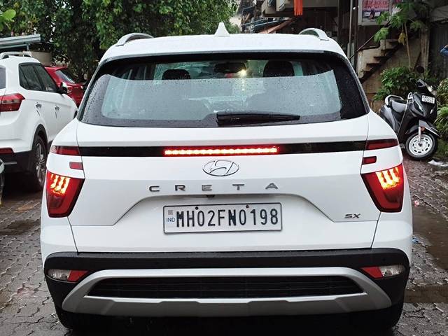https://images10.gaadi.com/usedcar_image/4597473/original/processed_8a7a3138a1b5291989eaa39238a22f42.jpg?imwidth=6402