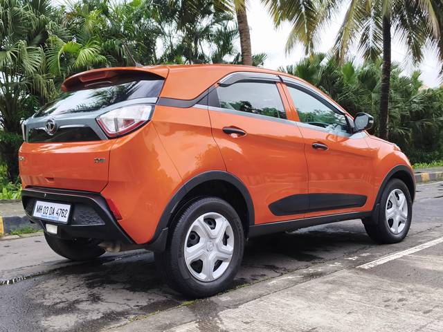 https://images10.gaadi.com/usedcar_image/4597479/original/processed_646aebdb00890c06089a2d0f928687d5.jpg?imwidth=6402