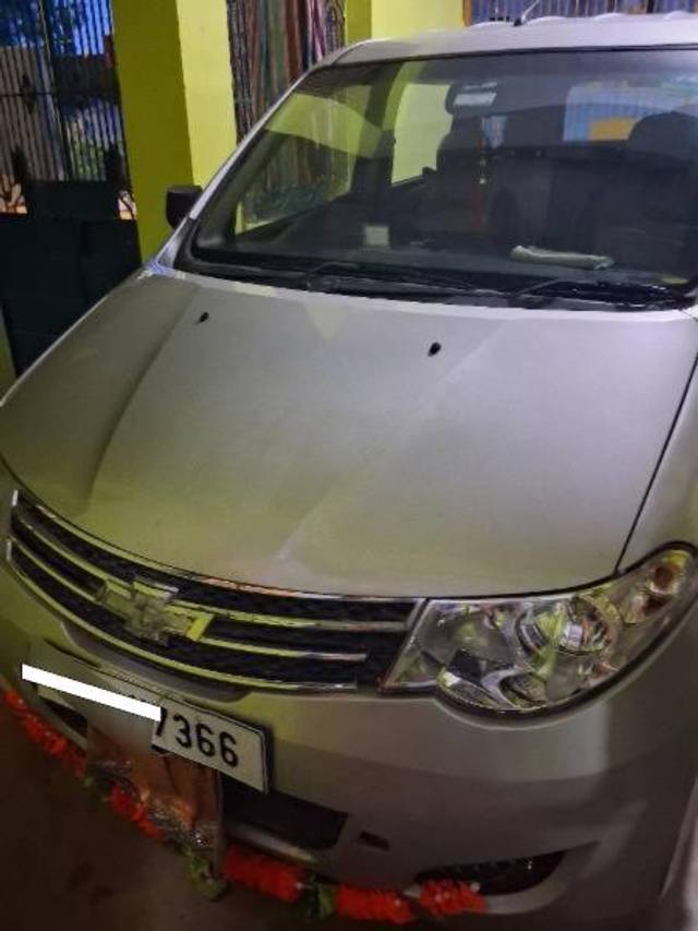 https://images10.gaadi.com/usedcar_image/4597482/original/processed_3fdf29b7-63e0-40cd-bc55-ffe88a09f70b.jpg?imwidth=6400