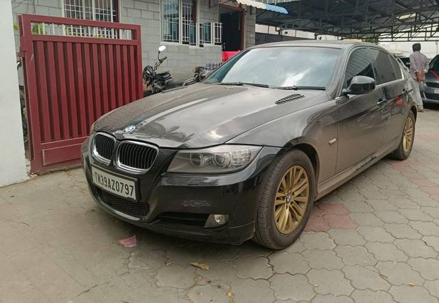 https://images10.gaadi.com/usedcar_image/4597554/original/processed_2ec40b62288c85e95cb6c4fc38d213ab.jpeg?imwidth=6400
