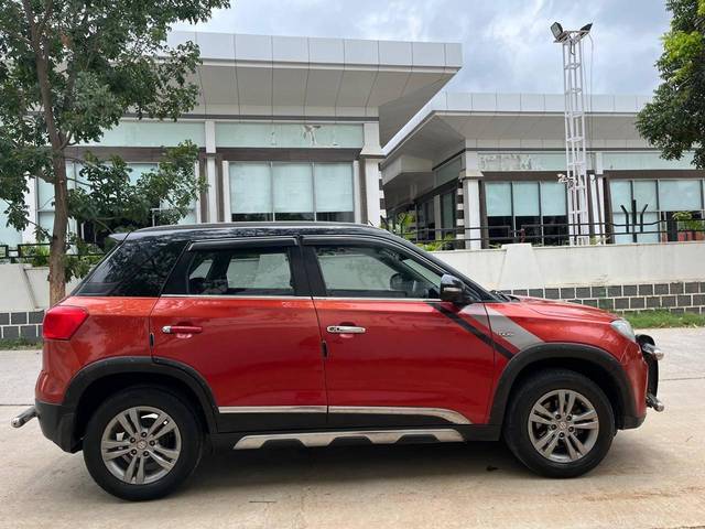 https://images10.gaadi.com/usedcar_image/4597563/original/processed_4f79f5bc4de9cea673f2d258faba14ce.jpg?imwidth=6401