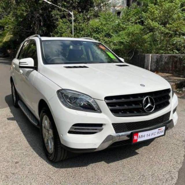 https://images10.gaadi.com/usedcar_image/4597566/original/processed_77d8c2fd7afbbe4eccbaf293366fc6b3.jpeg?imwidth=6400