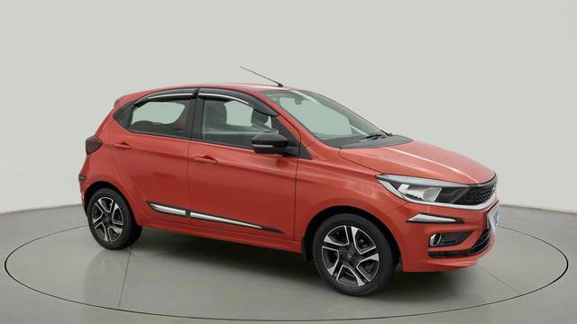 https://images10.gaadi.com/usedcar_image/4597568/original/802bec56efbcef61ff1ccea41241e34c.jpg?imwidth=6400