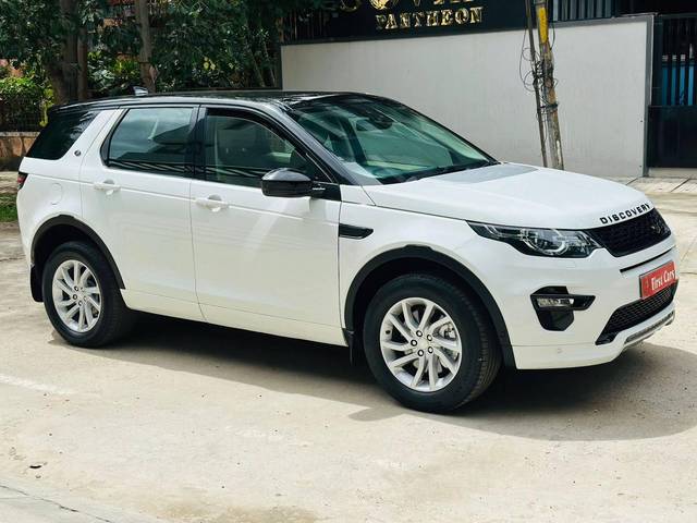 https://images10.gaadi.com/usedcar_image/4597571/original/processed_b032d1471104e32d40293e40ca7079c4.jpg?imwidth=6400