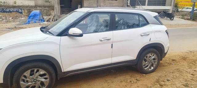 https://images10.gaadi.com/usedcar_image/4597584/original/processed_6d4e362b-e51f-4fde-ac2d-28b5bc0fa876.jpg?imwidth=6400