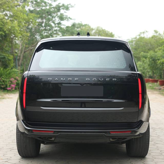 https://images10.gaadi.com/usedcar_image/4597586/original/processed_50303a4d-029a-4be6-9bb1-1626164ed18f.jpg?imwidth=6402